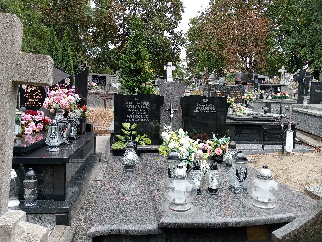 Grób Irena Woźniak